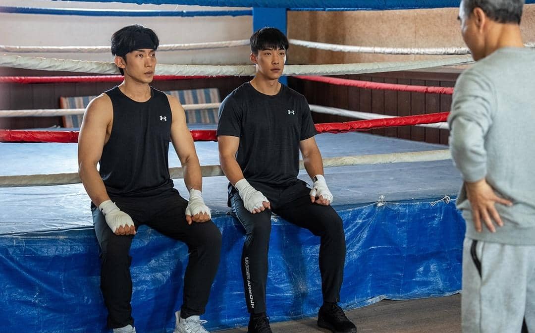 Lee Sang Yi dan Woo Do Hwan di drama Bloodhounds 2