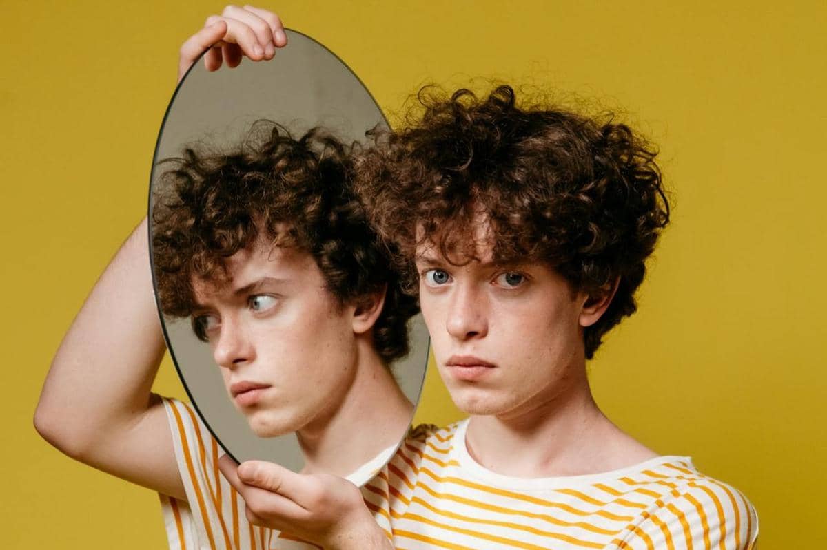 Late-Diagnosed Autism: Kenapa Banyak yang Sadar Autistik Setelah Dewasa