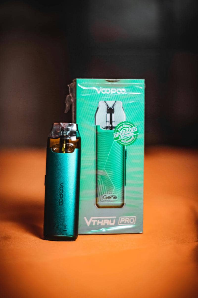 ilustrasi kemasan pada vape pod (pexels.com/Zain Ali)
