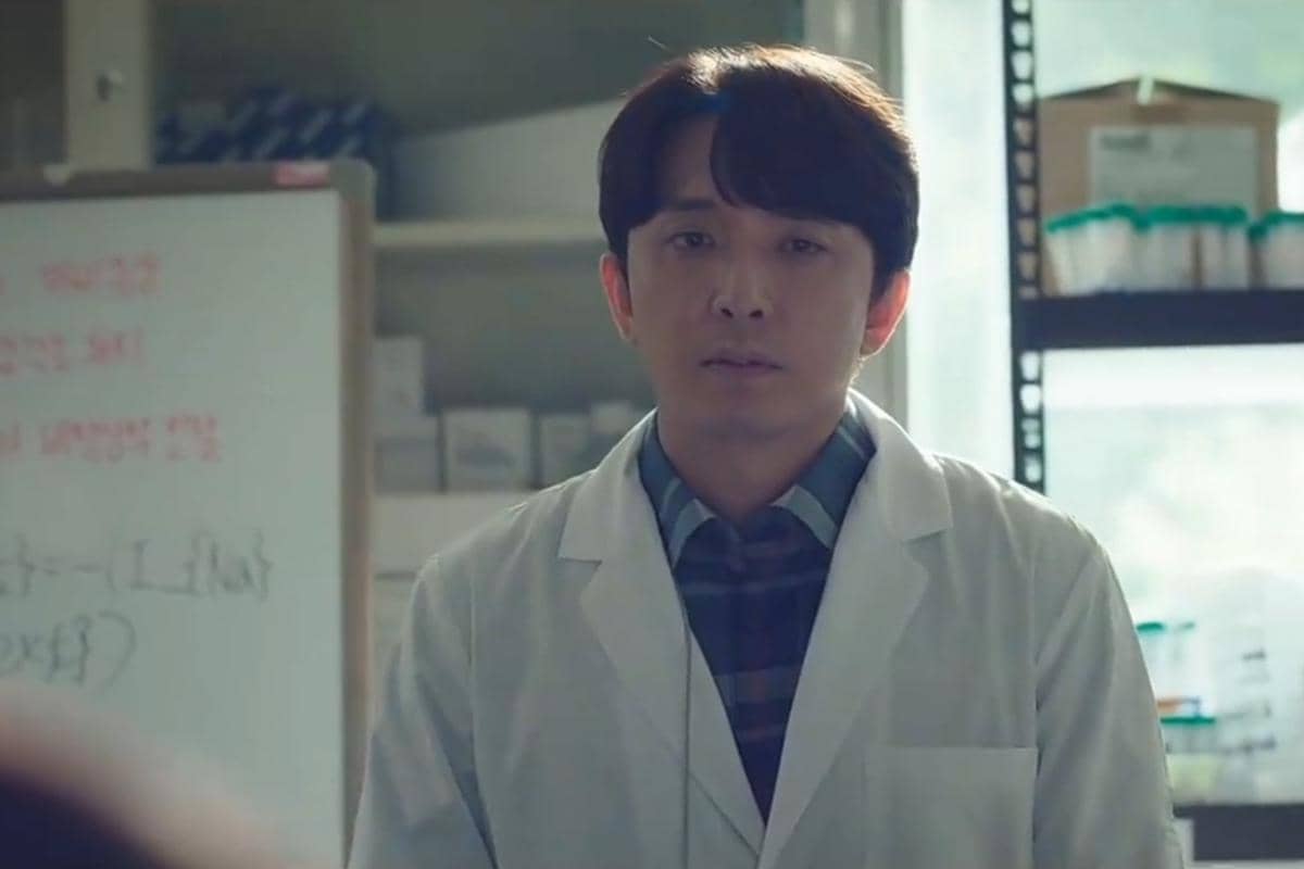 Still cut Phantom Lawyer