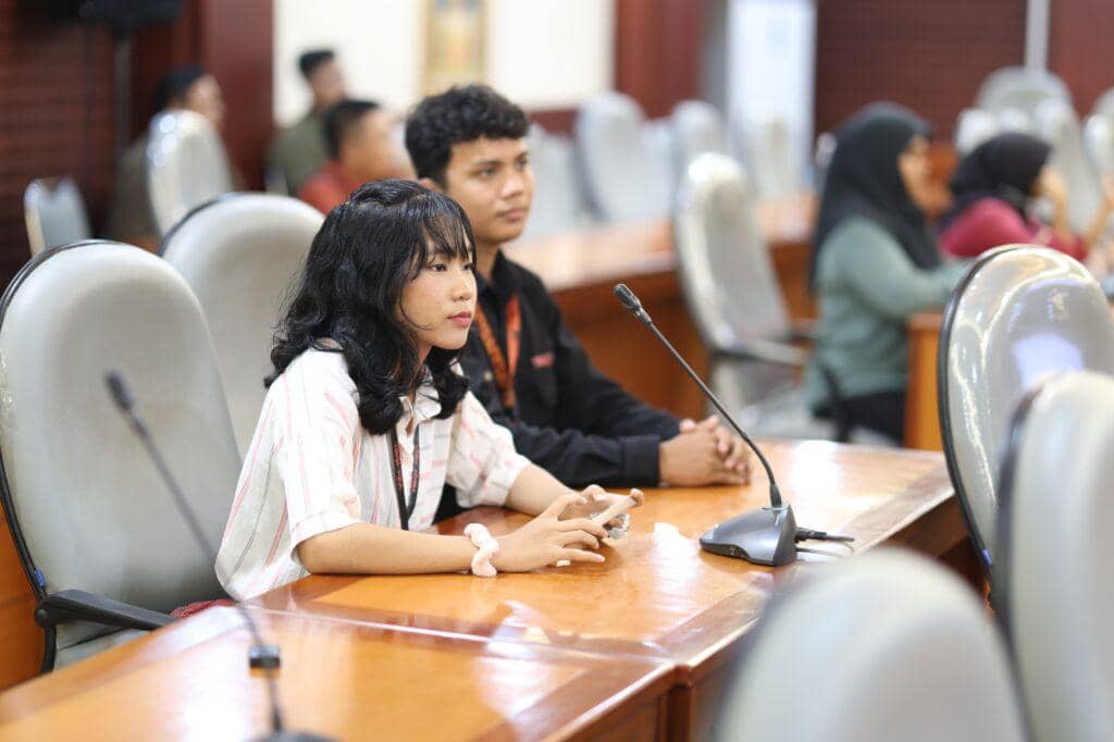 Unila mengumumkan hasil Seleksi Nasional Berdasarkan Prestasi (SNBP) 2026 melalui konferensi pers yang digelar di ruang sidang utama Rektorat