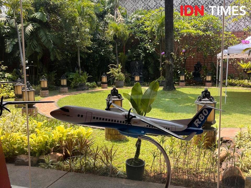 Potret koleksi miniatur pesawat, Perpustakaan Peradaban di Wisma Habibie dan Ainun, Jakarta Selatan