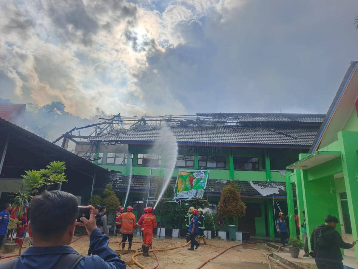 Kebakaran Hebat di SMPN 2 Samarinda, Ini Kerusakan Ruang Kelasnya