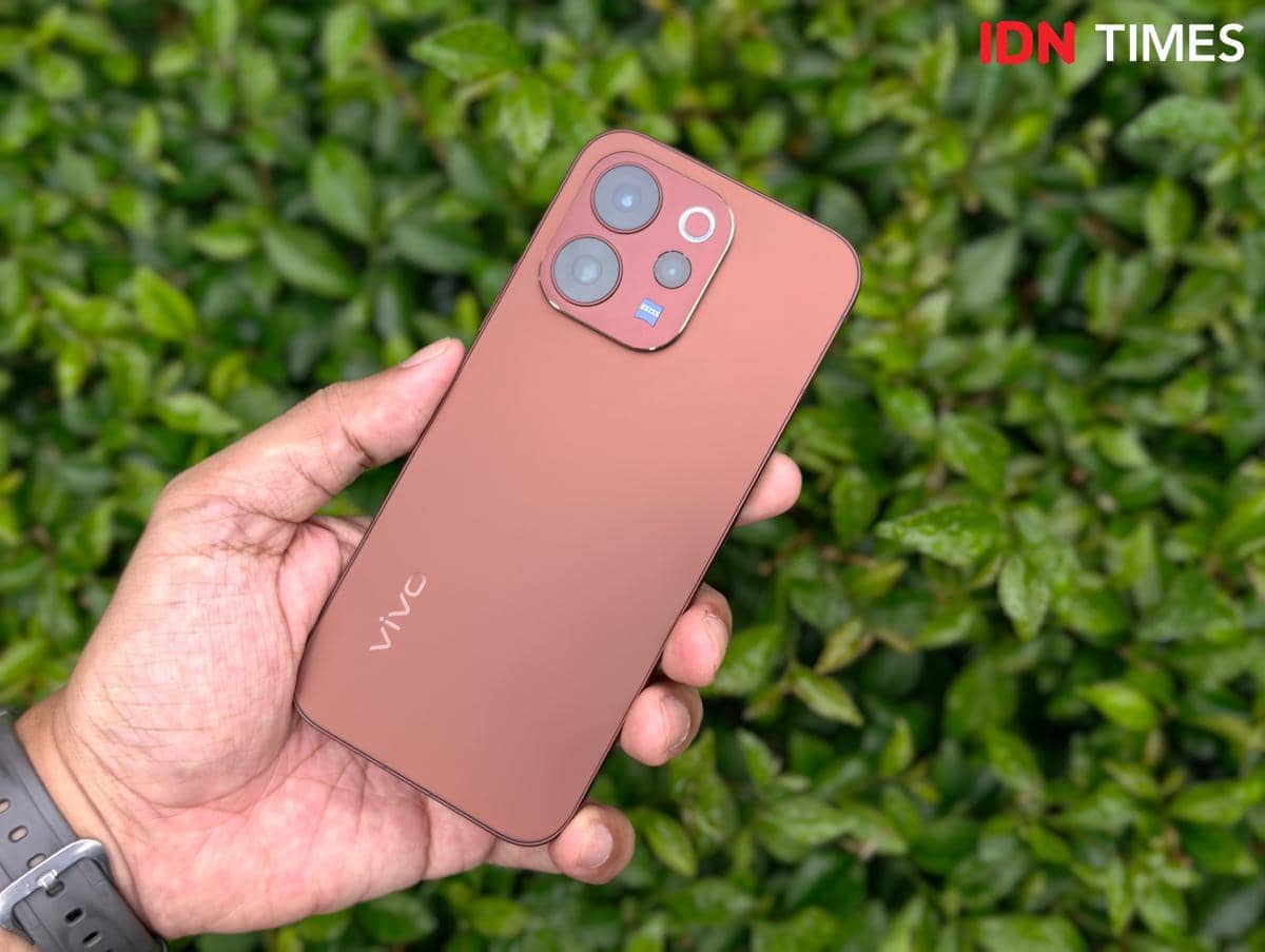 vivo V70 Varian 12/512GB Hadir, Harganya Rp11 Juta