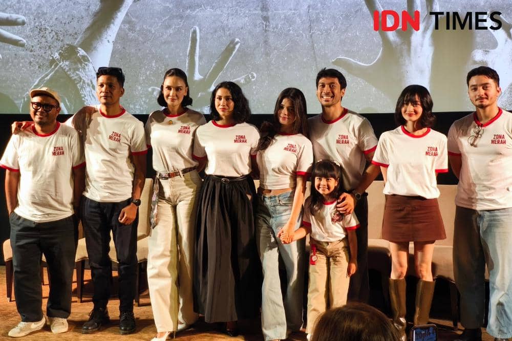 Daftar Pemain Film Zona Merah, Luna Maya Gak Sengaja Join?