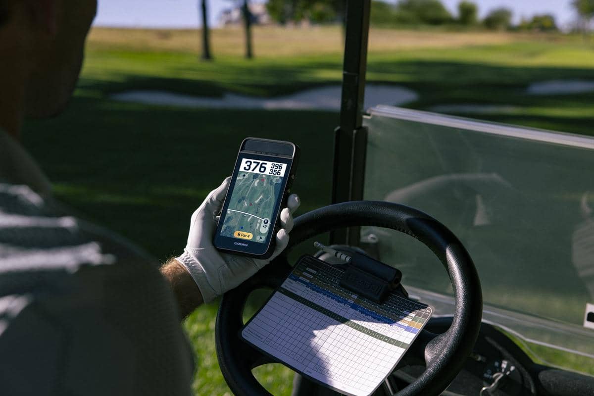  Garmin Approach G82 (dok. Garmin)