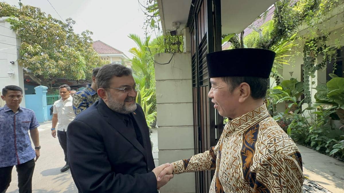 Dubes Iran Temui Jokowi di Solo, Ini yang Disampaikan Boroujerdi 