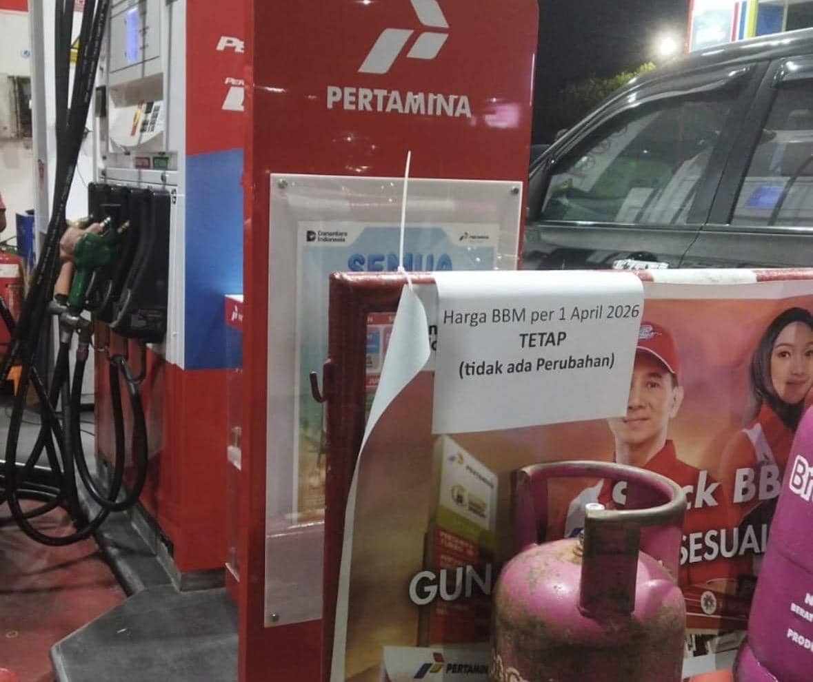 Pihak SPBU tegaskan tak ada perubahan harga.