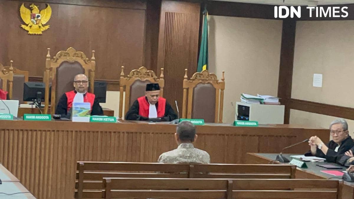 Kasus Cuci Uang dan Gratifikasi, Eks Sekretaris MA Divonis 5 Tahun Bui