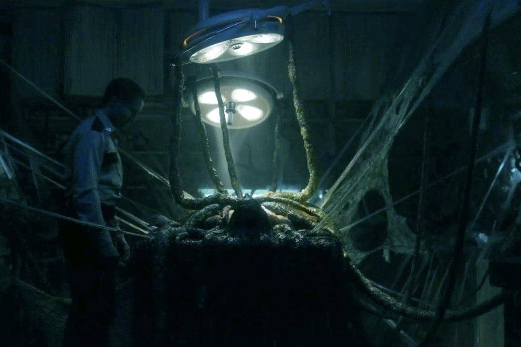 adegan dalam film The Void