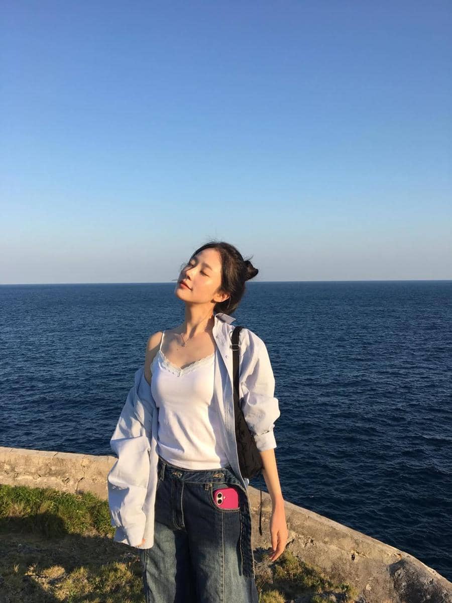 inspirasi outfit ala Chae Won Bin 