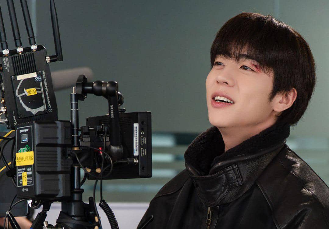 still cut drama Korea In Your Radiant Season