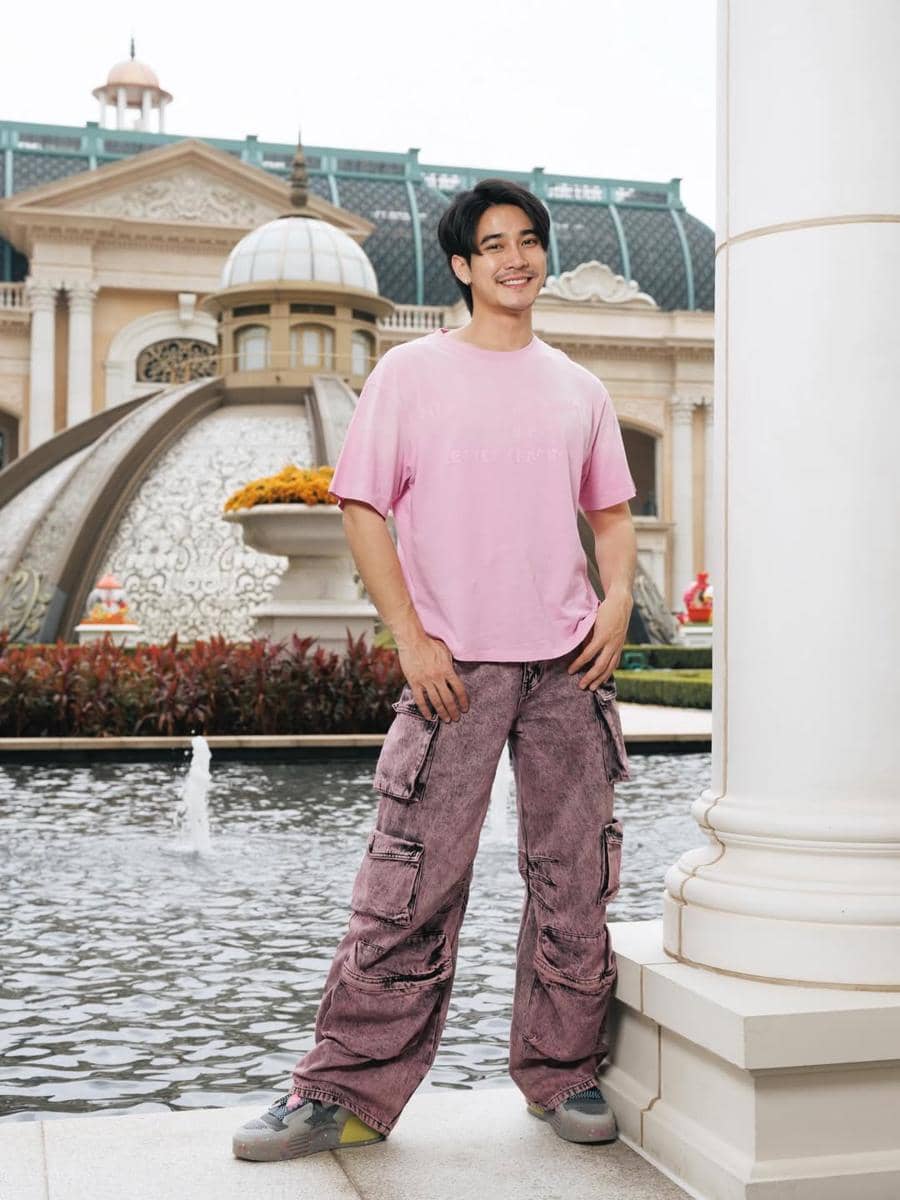 OOTD Sneakers ala Euro Yotsawat