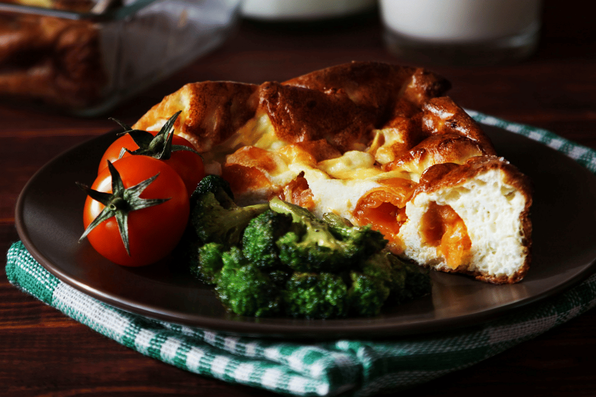 ilustrasi frittata labu dan bayam