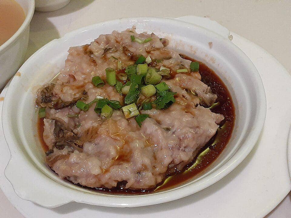 5 Tips Memasak Tim Ayam Cincang yang Lembut dan Tanpa Amis