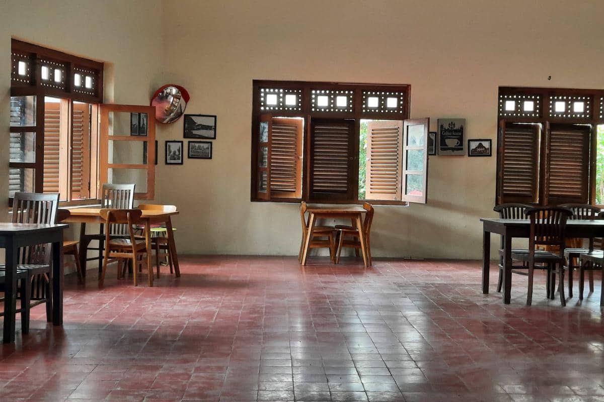 interior Pasar Gede Solo