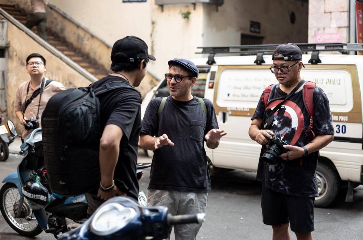 ilustrasi teman pria