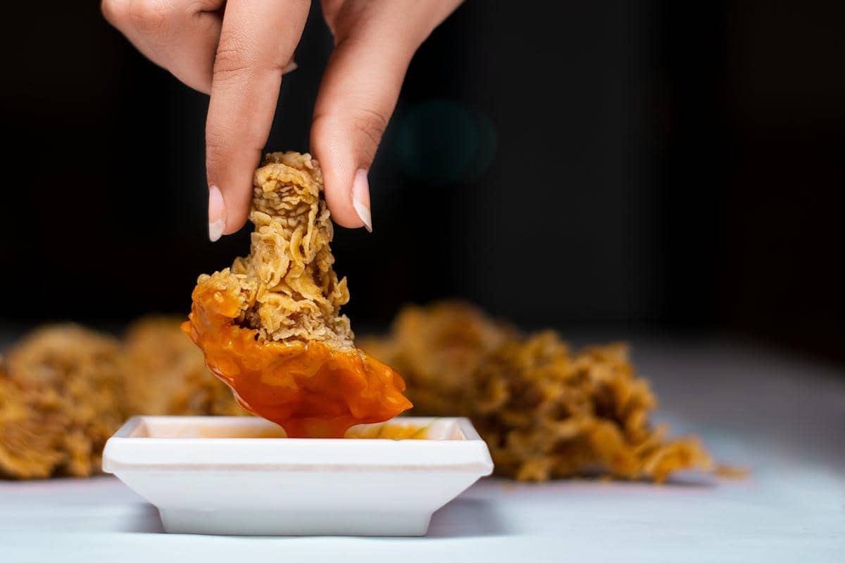 ilustrasi ayam goreng