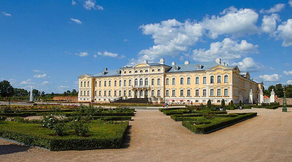 Istana Rundale di Latvia