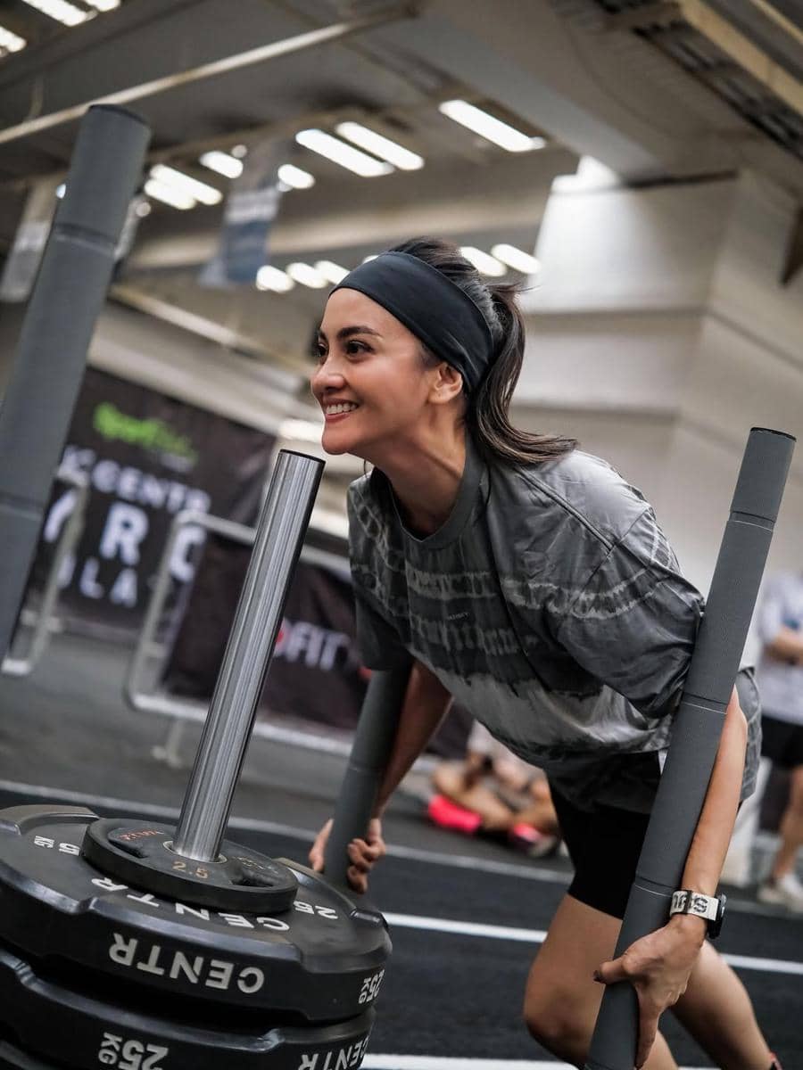 Ibnu Jamil dan Ririn Ekawati ikut latihan hyrox