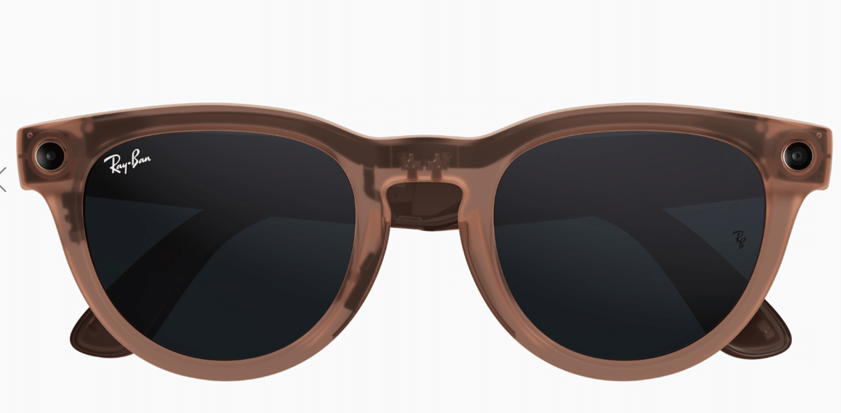 Headliner dalam warna Peach Transparan Matte dengan Lensa Transitions® Abu-abu 