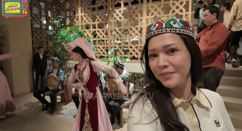 Maia Estianty dan Irwan Mussry liburan