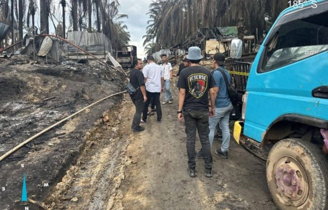 11 Sumur Minyak Ilegal di Hindoli Terbakar, Rusak 4,2 Hektare Lahan