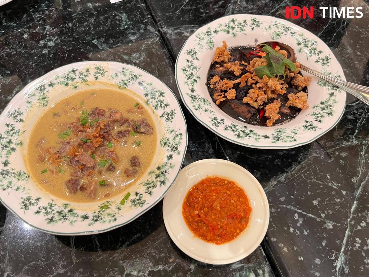 Potret menu utama Uma Oma Heritage, Menteng, Jakarta Pusat 