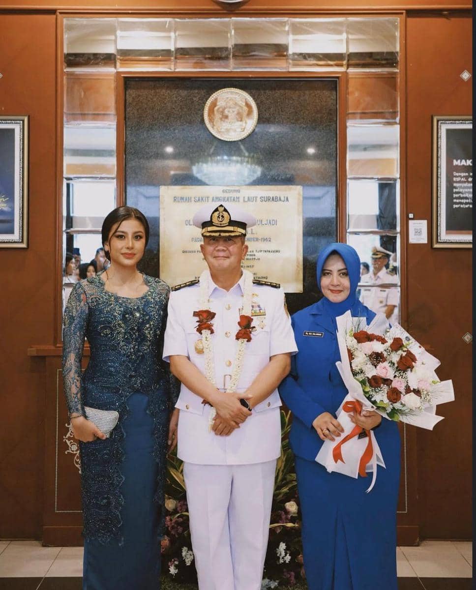 OOTD Keluarga Karin Novilda (instagram.com/narinkovilda)