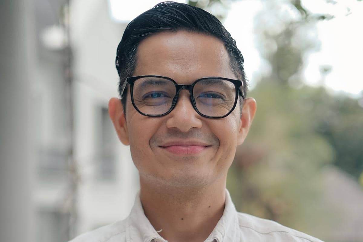 Biodata dan Profil Dude Harlino, Aktor Langganan Peran Religius