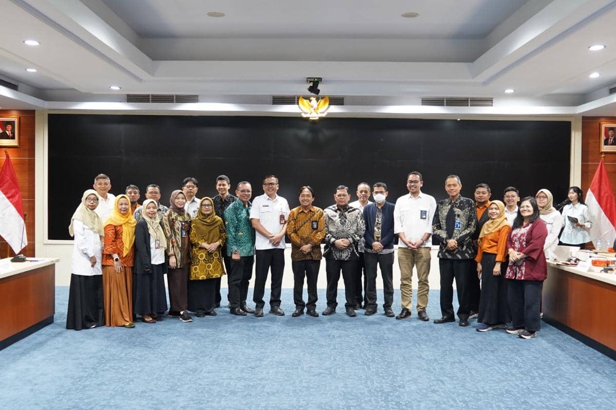 Rapat Koordinasi Penanganan Urbanisasi.