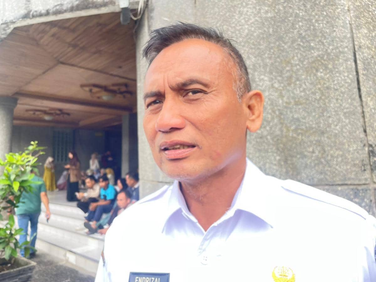 Kepala Dinas Koperasi dan UMKM Sumbar, Endrizal