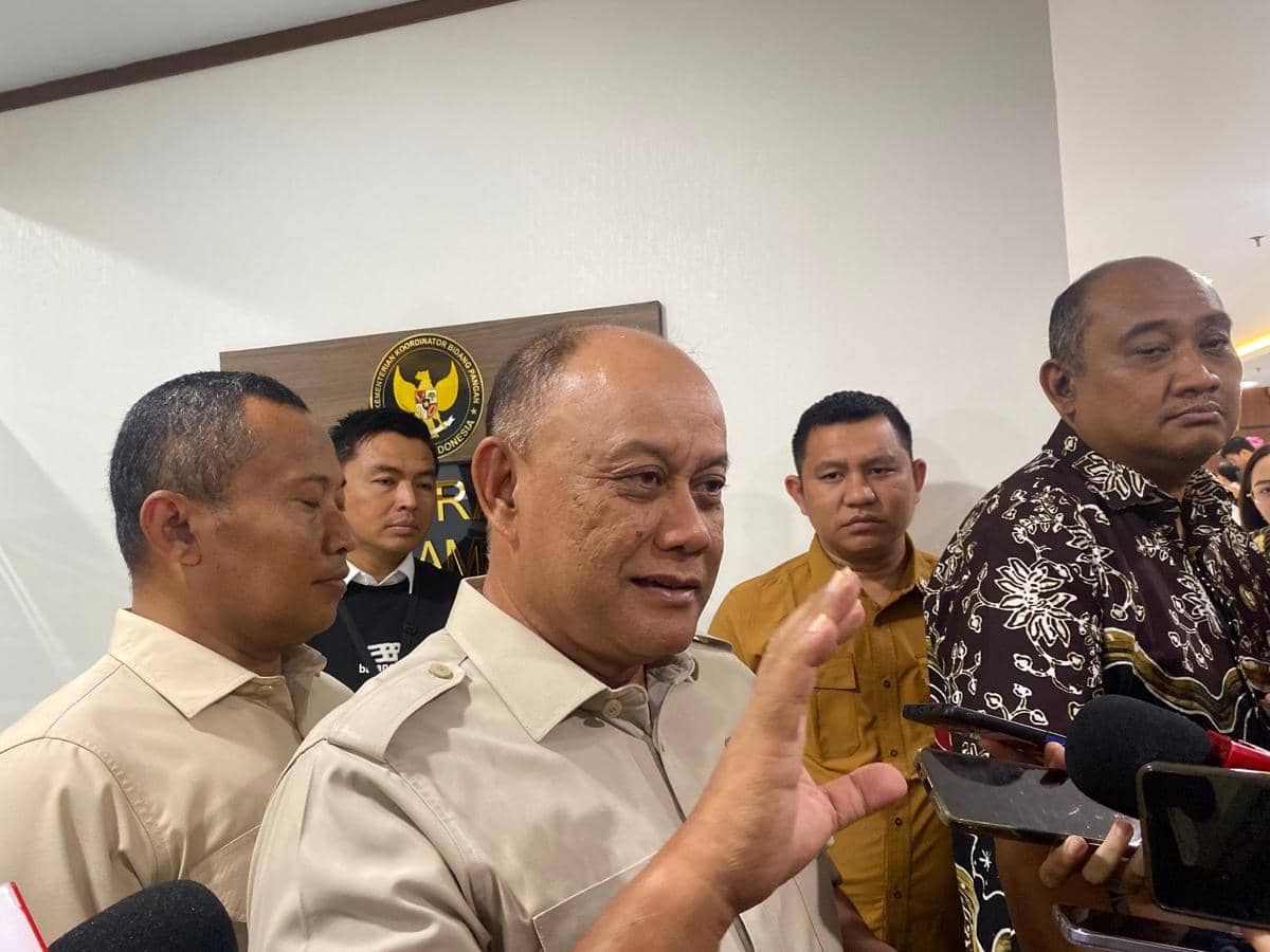 Kepala Badan Gizi Nasional (BGN), Dadan Hindayana. (IDN Times/Vadhia Lidyana)