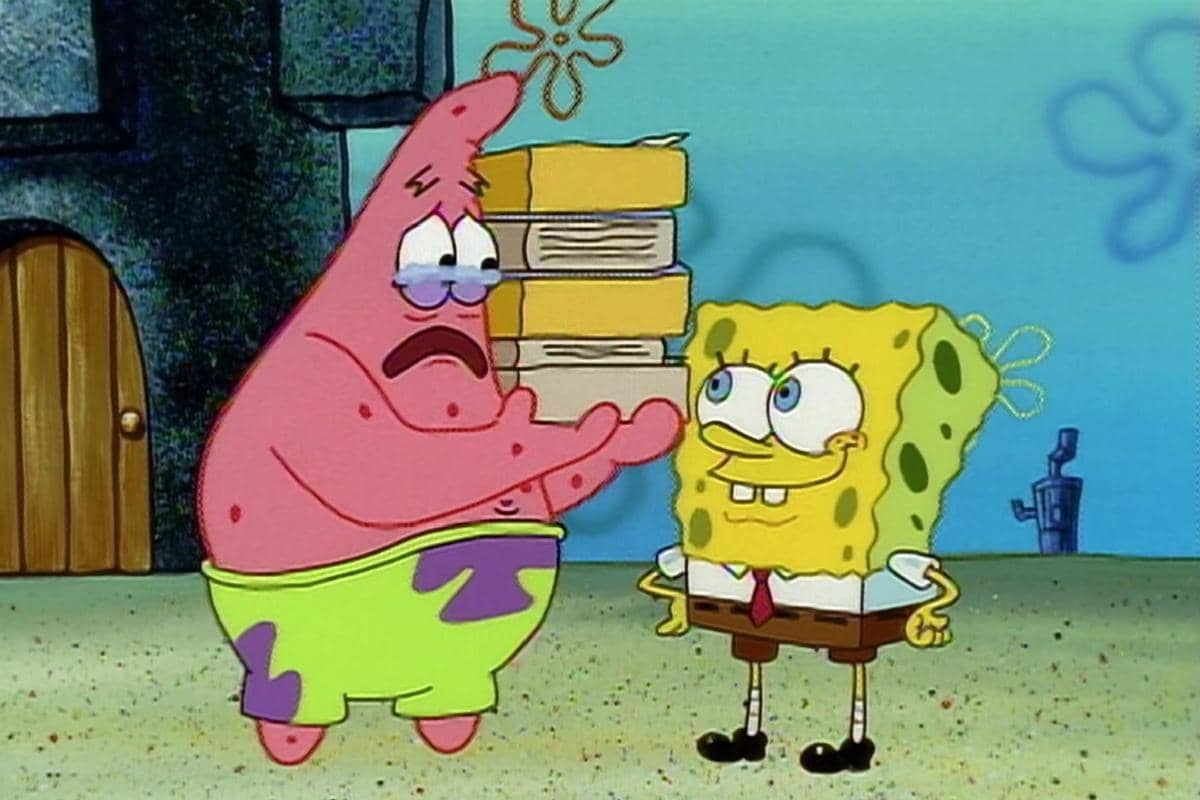 sekumpulan buku telepon lama yang diberikan SpongeBob pada Patrick