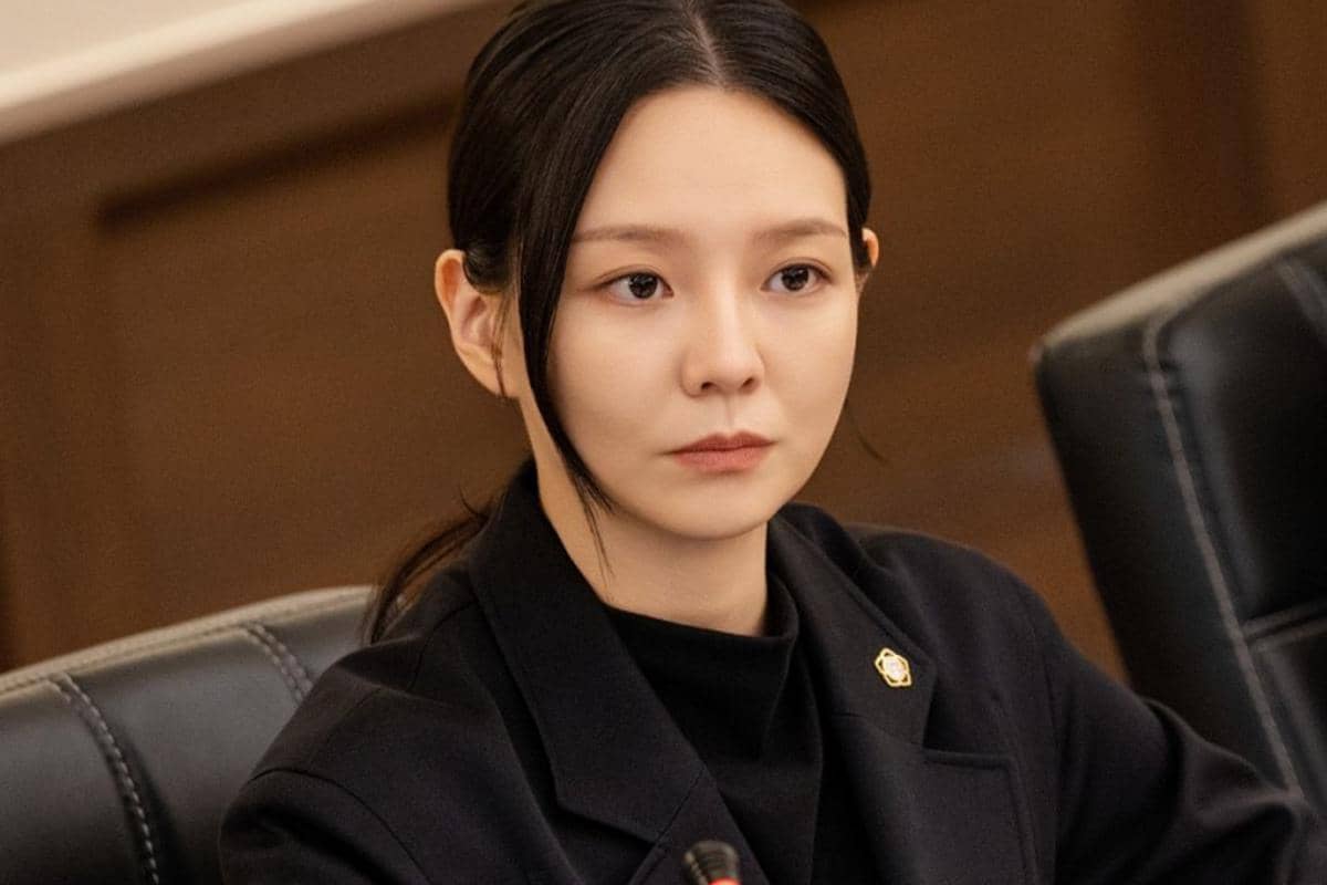 Still cut Phantom Lawyer