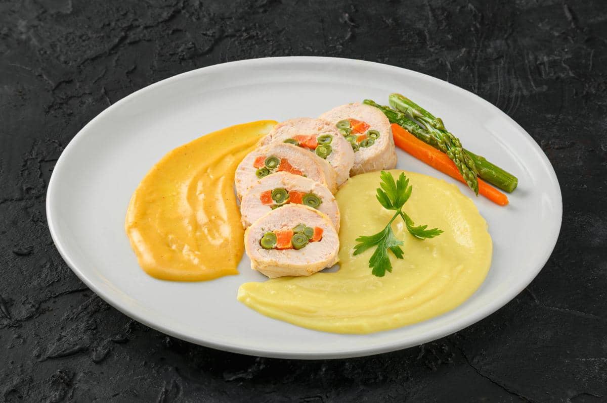 Resep Chicken Roulade, Dada Ayam Gulung Isi Sayuran, Lezat dan Sehat