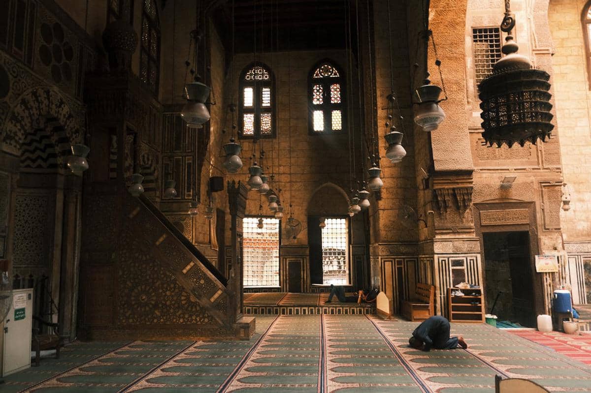 [PUISI] Kepada Sepertiga Malam