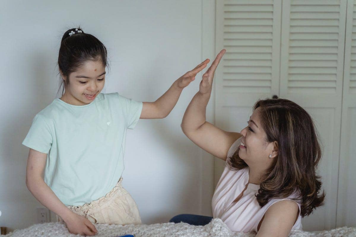 ilustrasi anak mulai responsif