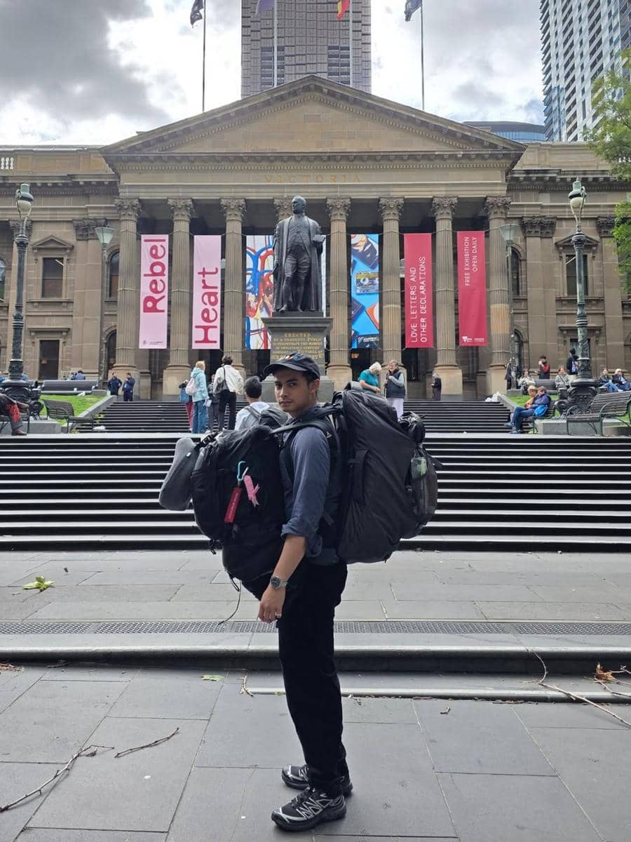 Omara Esteghlal dan keluarga berlibur di Melbourne