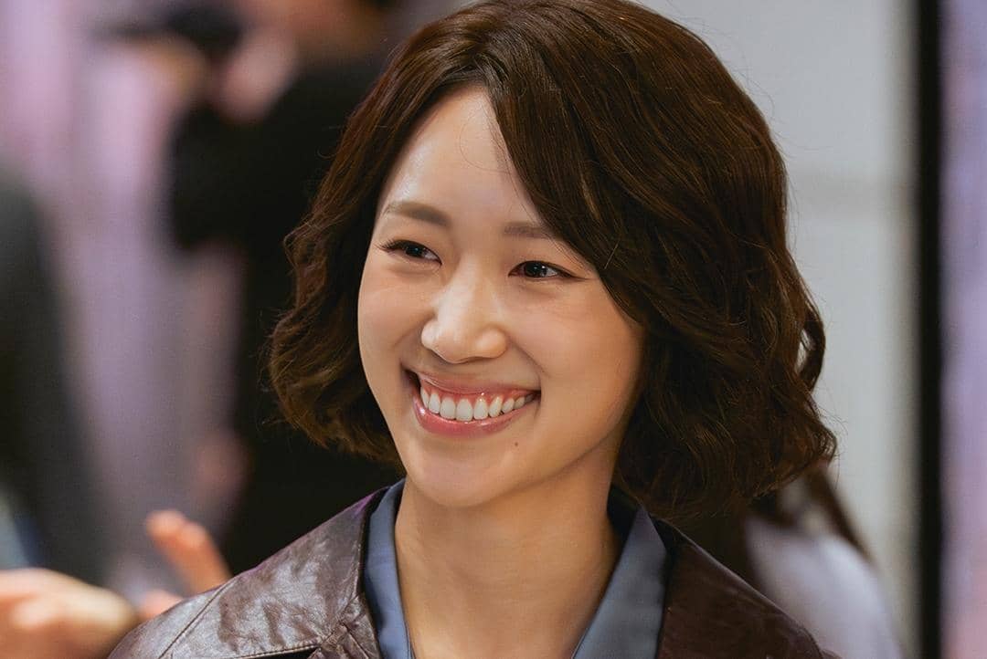 Park Ye Ni di drama We Are All Trying Here