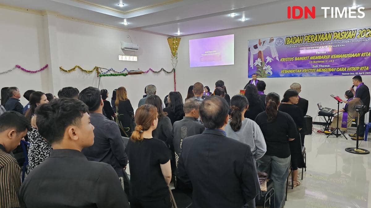 Jemaah POUK Tesalonika Teluknaga Beribadah dengan Rasa Trauma