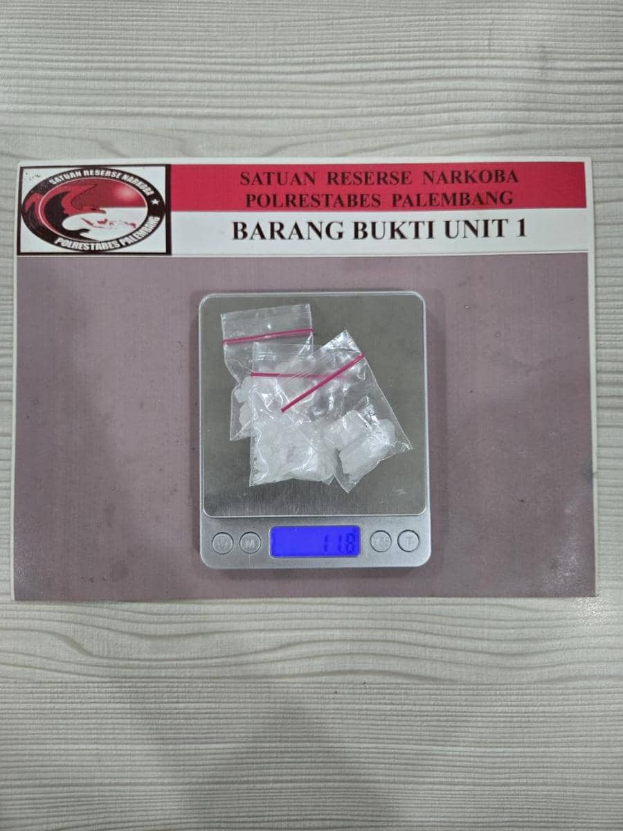 Barang bukti narkoba yang di dapat dari penggerebekan di sekip Palembang