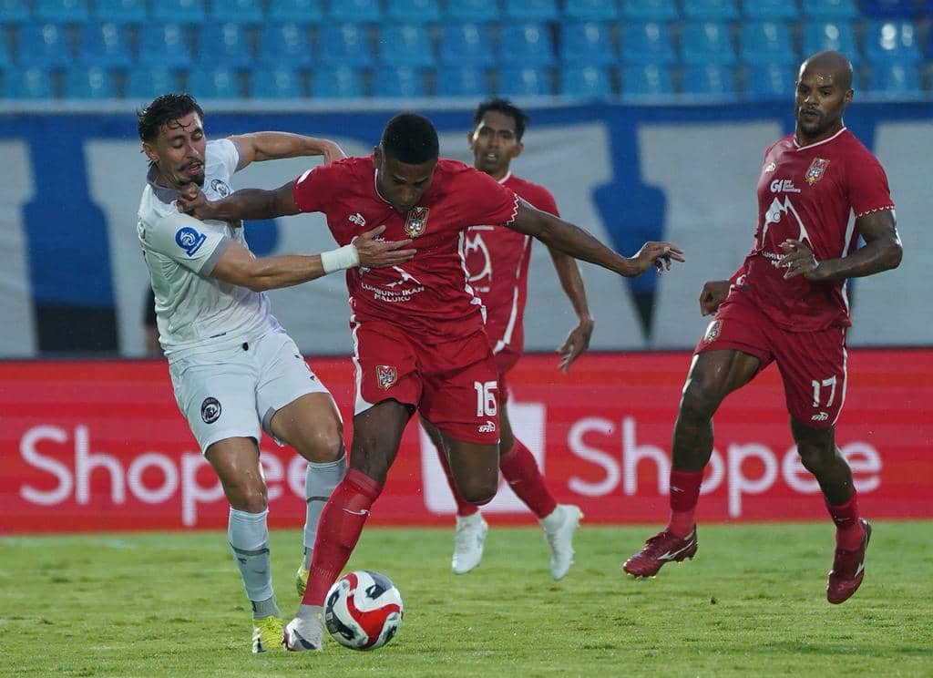 Pemain-pemain Asing Arema Berguguran, Waktunya Pemain Lokal Tampil