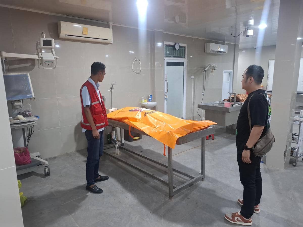 Pengedar Sabu Tewas Terjatuh dari Atap Ruko saat Penggerebekan