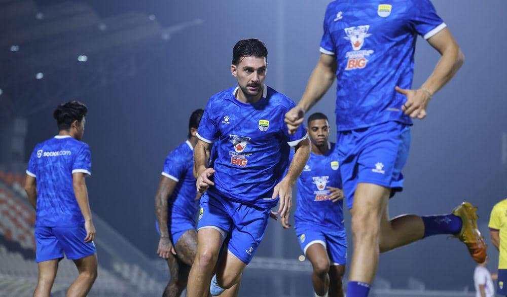 Persib Punya Wakil di Piala Dunia 2026, Bojan Hodak Gembira