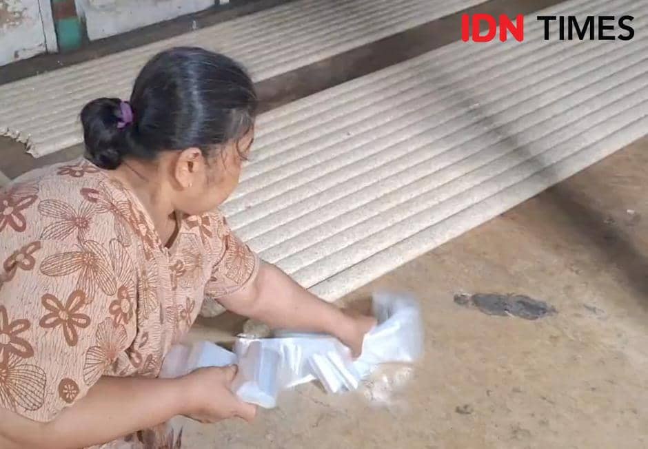 Harga Kedelai Melonjak, Perajin Tempe Ngawi Terancam Gulung Tikar