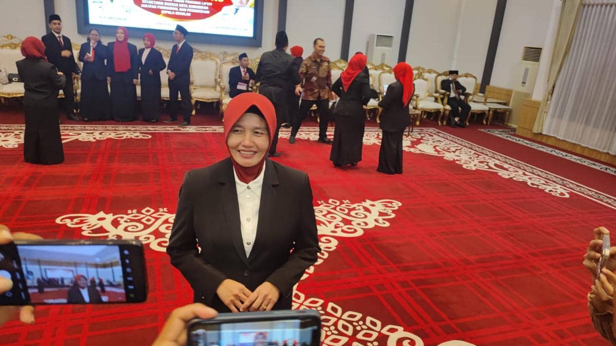 Di Tengah Efisiensi Anggaran, Neneng Dilantik Jadi Sekda Samarinda