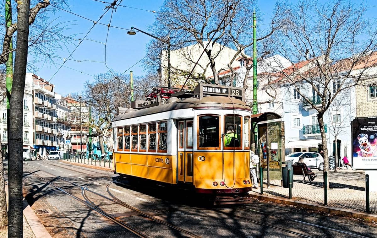 ilustrasi Lisbon, Portugal