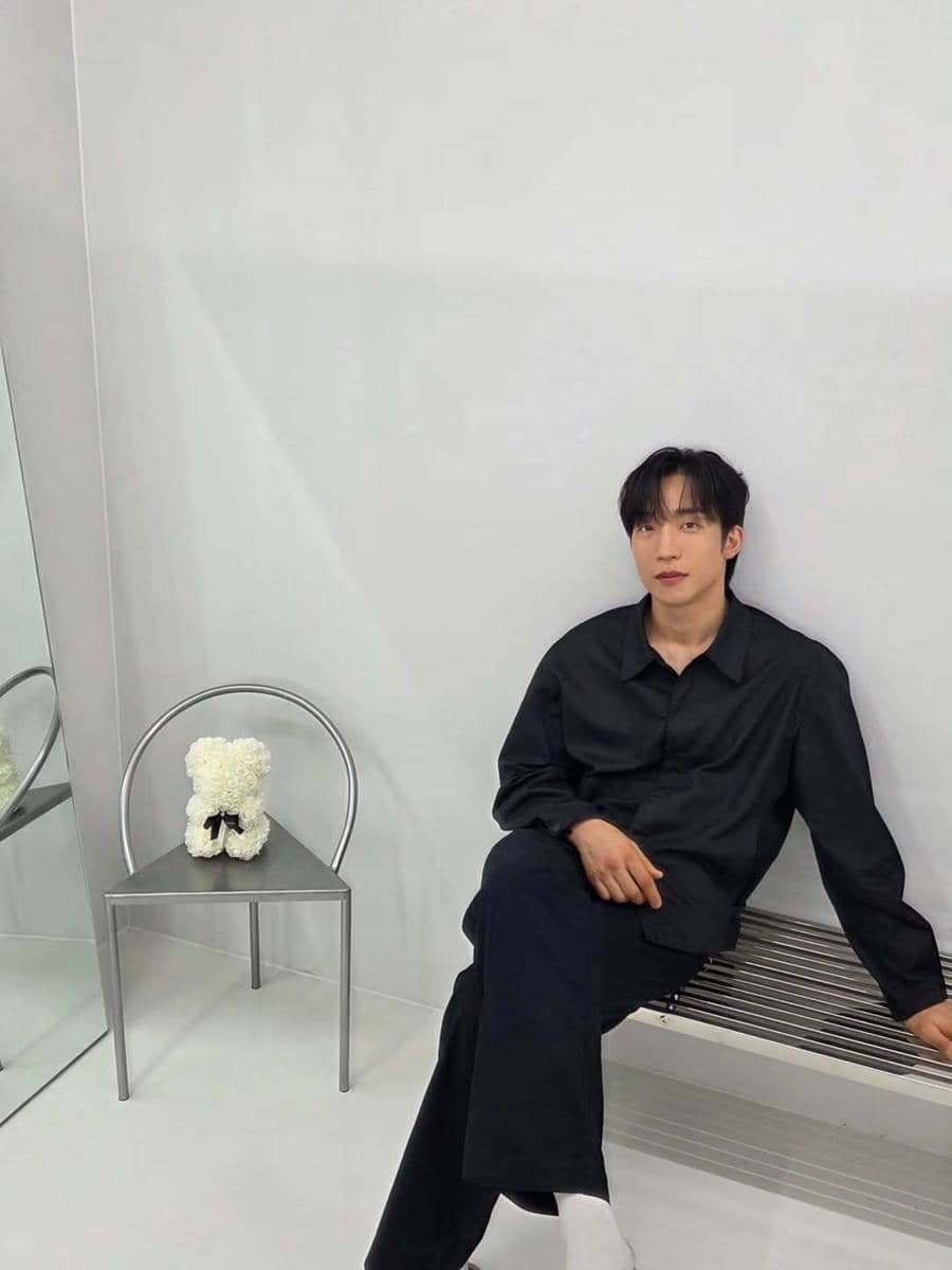 inspirasi OOTD ala Lee Sang Yi