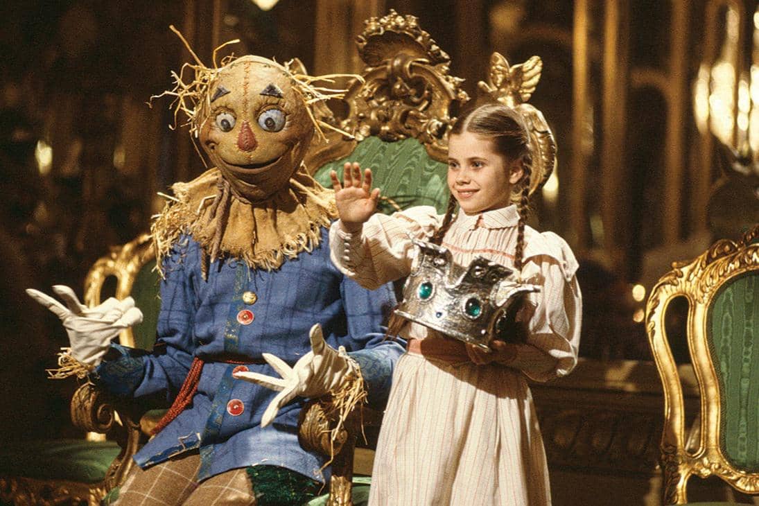 adegan dalam film Return to Oz